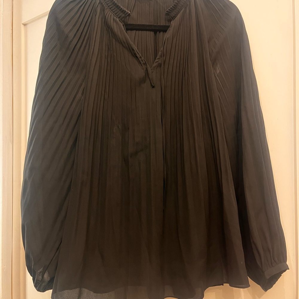 Vince Camuto Black Pleated Blouse